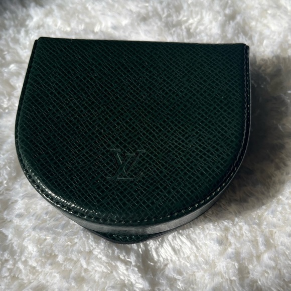 LOUIS VUITTON Taiga Line Porte monnaie Cuvette Coin Purse Dark green no Box - Picture 10 of 14